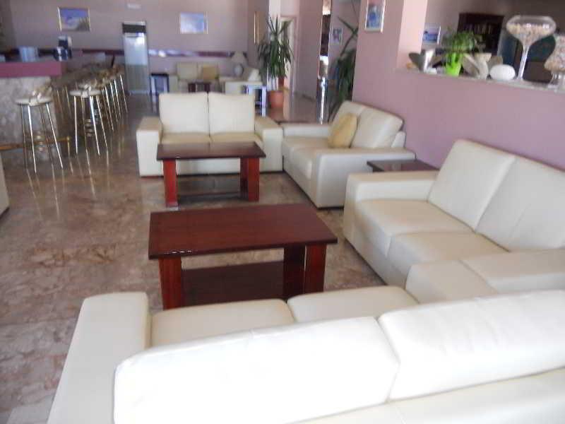Mediterranean Hotel การ์ปาตอส ภายนอก รูปภาพ
